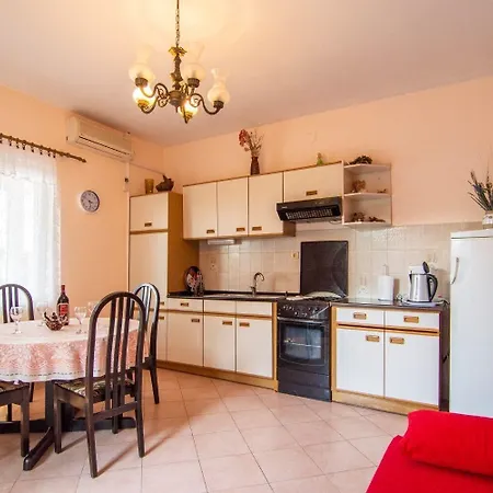 Apartment Mari *